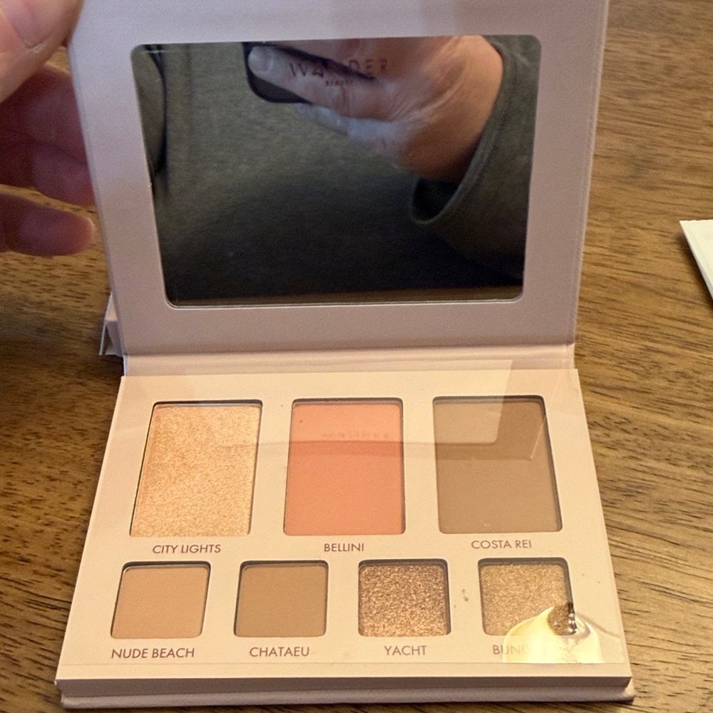 Wander Beauty Eyeshadow Palette Sun-kissed Getaway